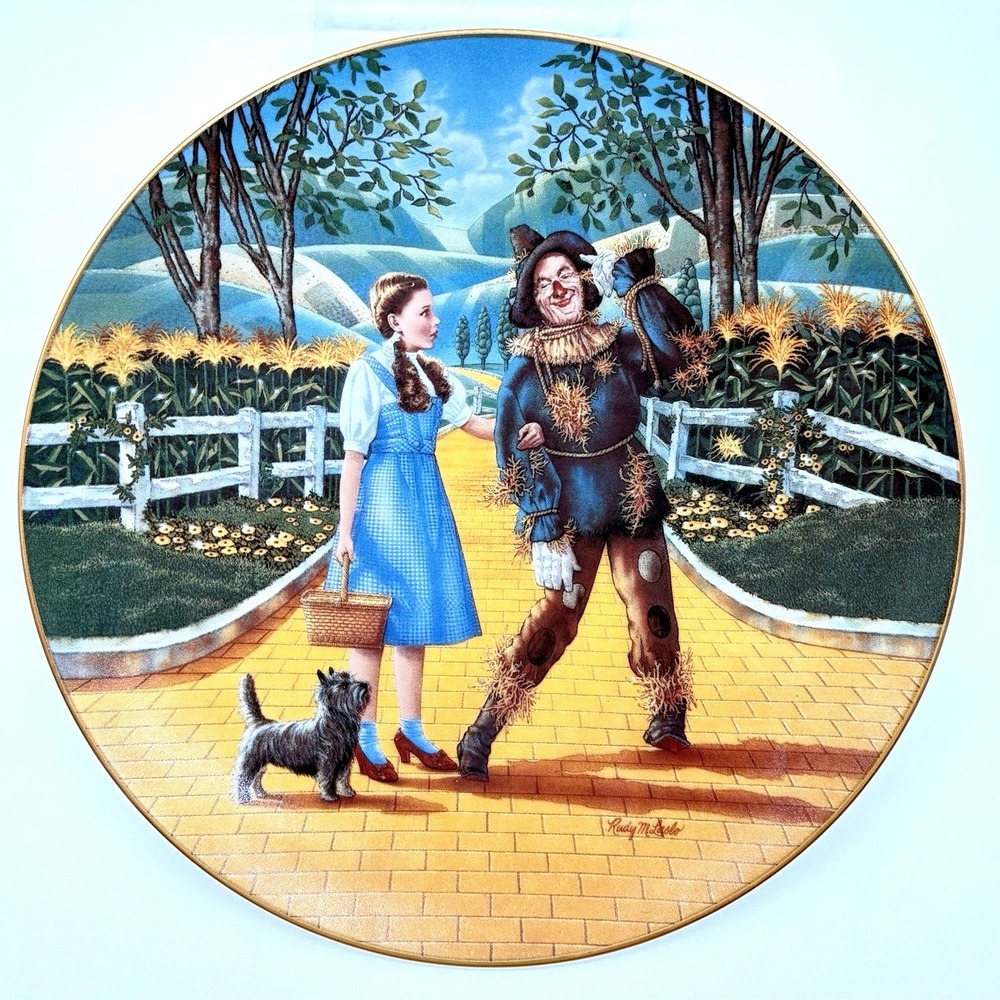 Wizard of Oz Knowles Limited Edition Collector's Plate "I HAVEN'T GOT A BRAIN"